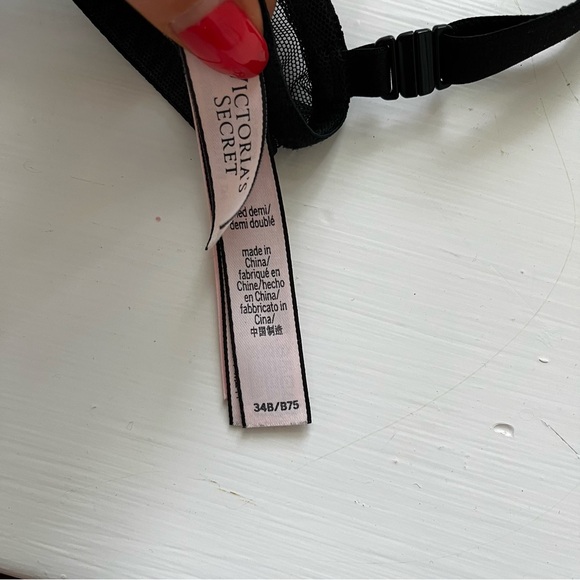 34B Victorias Secret Sexy Tee Lace Bra - Picture 3 of 4